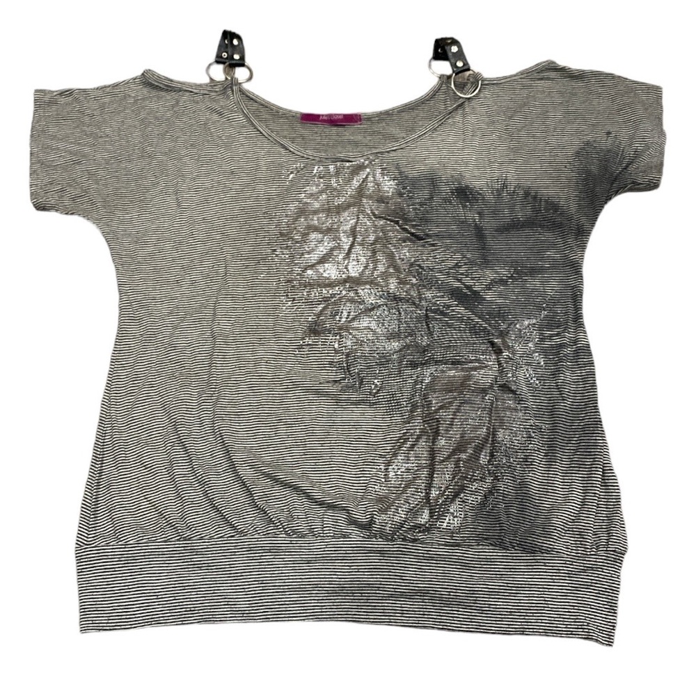 2000s vintage y2k tee T-shirt shirt blouse